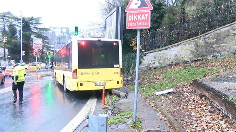 İ­E­T­T­ ­o­t­o­b­ü­s­ü­ ­S­a­r­ı­y­e­r­­d­e­ ­b­a­r­i­y­e­r­l­e­r­e­ ­ç­a­r­p­t­ı­